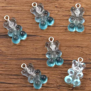 Verlaufende Harz Bär Anhänger, DIY Acryl Charms für Taschen und Handys, 12x21mm groß.