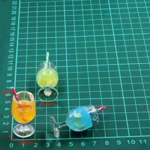 DIY Harz Frucht Weinglas Anhänger Miniatur Bastelzubehör Schlüsselanhänger Tasche