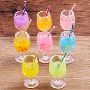 DIY Harz Frucht Weinglas Anhänger Miniatur Getränk Cocktail Flasche Charms Für Schlüsselanhänger Tasche Zubehör Schmuckherstellung