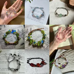 Handgemaakte macramé kristalen bloem kralen armband set, geweven edelsteenvriendschap cadeau.