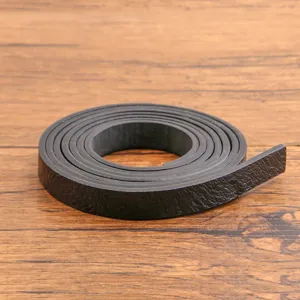 Bande de cuir PU noir pour fabrication de bijoux DIY, artisanat, bracelets, colliers et accessoires.
