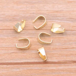 Goldfarbene Metall Schmuck Bails Verbinder Detailansicht ideal für DIY Halsketten Schmuck
