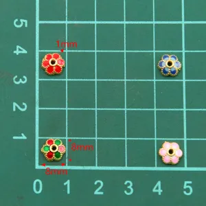 Cappucci di perline di fiori smaltati 8x8mm distanziatori per bracciali collane fai da te artigianato