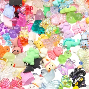 Breloques en résine DIY multicolores assorties animaux canard papillon ours pour loisirs.
