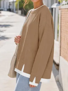 Felpa donna girocollo colorblock maniche lunghe dettaglio con orlo sovrapposto.