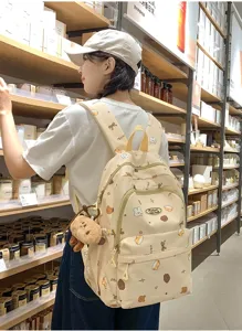 Kleiner Rucksack für Mädchen, Freizeit Schultasche mit süßen Cartoon Tieren für den Alltag.