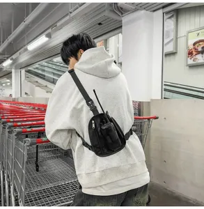 Borsa da petto tattica da uomo streetwear gilet funzionale zaino hip hop outdoor borsa