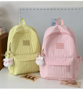 Sac à dos quotidien décontracté de style frais avec joli pendentif en peluche, grand sac d'école.
