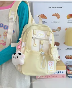 Dettaglio zaino stile giapponese con stella, borsa casual carina per viaggi giornalieri.