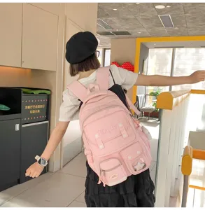 Rosa süßer Studenten Rucksack mit mehreren Fächern und hübschem Design für den Schulalltag.