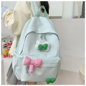 Niedlicher hellblauer Karomuster Schulrucksack fuer Maedchen, leichten Freizeitrucksack Alltag.