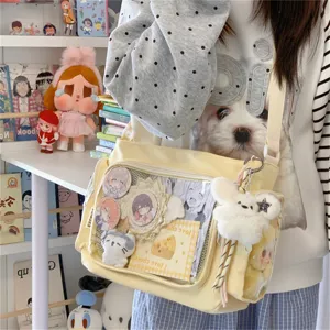 Japanischer Canvas Ita Bag mit klarem Fenster, süße Umhängetasche für Anime Fans im Alltag.