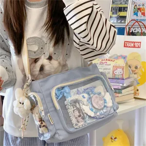 Japanischer süßer Canvas Ita Bag mit Sichtfenster und Plüschanhänger für den täglichen.