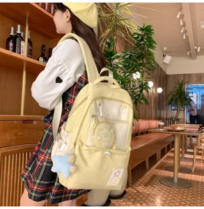 Süßer ästhetischer Schulrucksack für Teenager-Mädchen, hellgelber College-Stil Tagesrucksack.