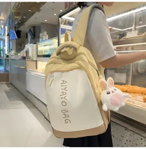 Niedlicher farbblockierter Mini-Rucksack für Damen, vielseitiger Studenten-Reiserucksack.