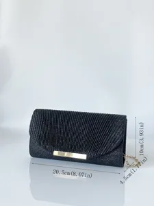 Schwarze plissierte elegante Abendtasche mit goldener Magnetschnalle und Kette für Damen.