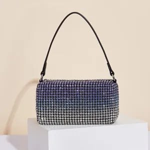 Farbverlauf Strass Abendtasche Detail, glitzernde Diamant Textur mit schwarzem Griff Party.