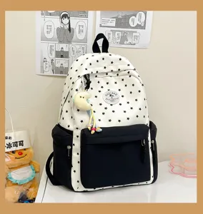 Japanischer Ins-Stil süßes Mädchen Rucksack mit schwarzem Sternenmuster und Fronttasche Schultasche