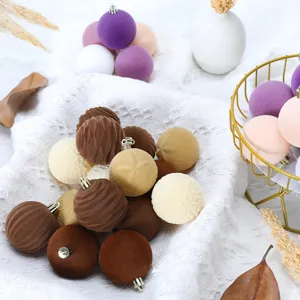 Juego de Bolas de Navidad Flocadas Decoraciones Colgantes para Árbol para Fiesta de Vacaciones Decoración del Hogar Estilos Surtidos Bolas Elegantes