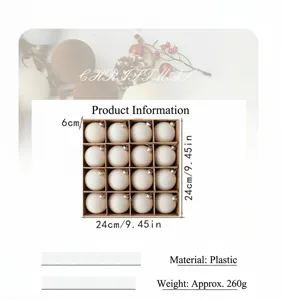 Set van 16 witte fluwelen kerstballen in een geschenkdoos, mooie kerstboomdecoratie.