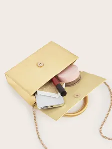 Goldene Satin Abendtasche mit Kettriemen und Ringgriff, elegante Handtasche für Damen.