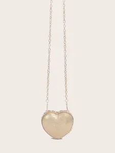 Elegante herzförmige Mini-Umhängetasche mit schicker Kette und schimmerndem Goldfinish.