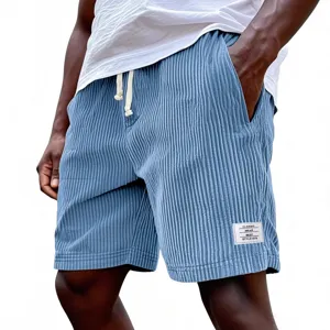 Herren Freizeithose Cord Shorts mit Kordelzug und praktischen Taschen fuer den Sommer.
