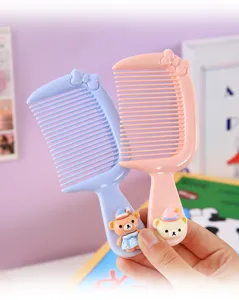Süßer Cartoon Pyjama Bär Haarkamm, tragbare Plastik Kinder Haarbürste mit Schleife.