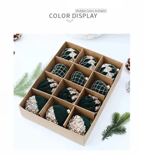 Set de 12 bolas de Navidad de terciopelo 6cm adornos colgantes para árbol verde.
