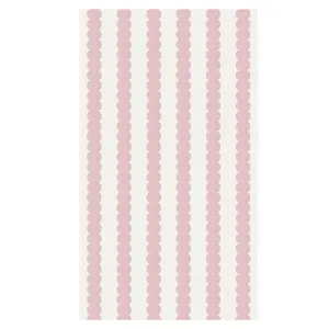 Papier peint a rayures verticales ondulees roses pour decoration murale et interieur.