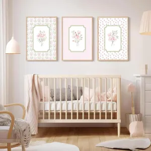 3-teiliges rosa Blumen Leinwand Wandkunst Set mit Holzrahmen, ideal fuer Babyzimmer.