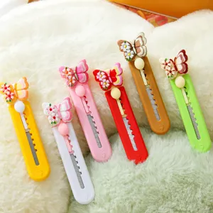 Cute butterfly utility knife portable mini box cutter lovely cartoon stationery tool