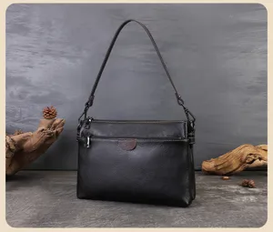 Details of the genuine leather multi-layer women shoulder bag, compact crossbody daily commuting.