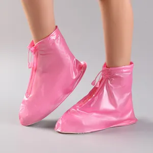 Rosa wasserdichte Schuhüberzüge, Regenstiefel mit Reißverschluss für Outdoor-Reisen.