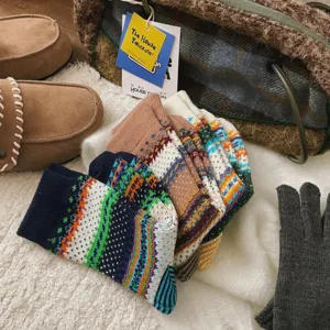 Retro Fair Isle knit slouch socks for women, thick wool blend winter cozy fashion street mid tube socks.