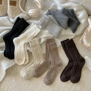 Thickened flecked yarn slouch socks cable knit wool warm mid tube socks for women.
