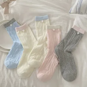 Calcetines de Tubo Medio de Algodón Transpirable y Malla Fina de Verano para Mujer Estilo Japonés Color Contrastante Accesorio de Botón