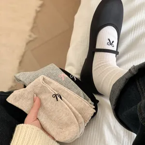 Cute bow embroidery slouch socks for women, stylish ballet core cotton socks for daily wear.