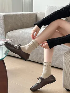Autumn winter solid color lettuce edge mid tube women socks sweet college style cotton socks