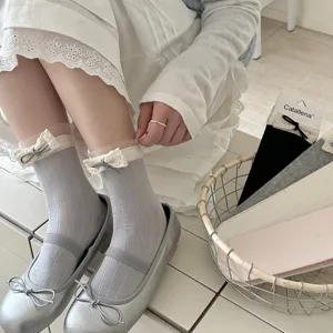 Calcetines de media pantorrilla de malla con lazo de encaje estilo coreano para mujer con volantes.