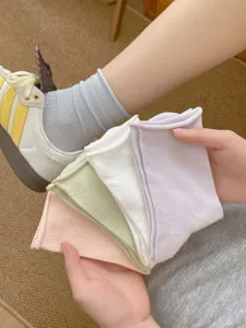 Primavera estate donna calzini sottili risvoltati traspiranti di colore unito casual.