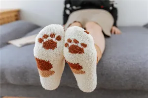Calzini soffici in pile corallo da donna, simpatico design con zampe di animali, caldi invernali.