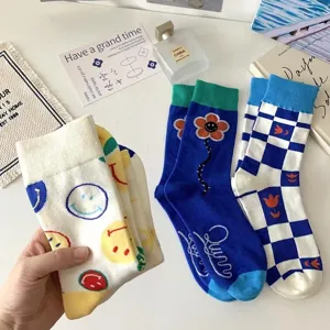 Women cute floral and checkered mid-tube socks spring summer casual fashion hosiery