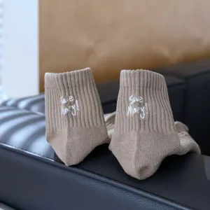 Men's retro cotton short socks with trendy embroidery, comfortable low-cut athletic casual socks.