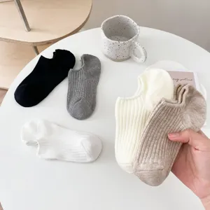 Women breathable solid color shallow mouth low cut boat socks casual anti-slip socks