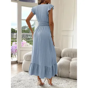 Abito lungo estivo casual azzurro chiaro con maniche a volant e vita alta elegante per donna