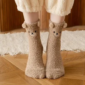 Calzini donna in pile corallo con orsetto, calze invernali calde spesse con orecchie 3D.