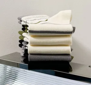 Men's cotton casual short socks, vintage striped retro ankle socks for daily wear and sports.