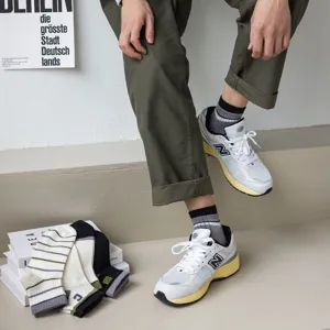 Men's cotton short socks, retro striped Japanese low-cut boat socks with embroidery, detail view.