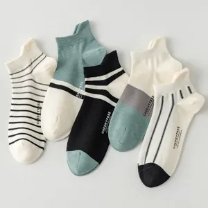 Men's cotton short socks with retro stripes and low cut design, comfortable and durable.